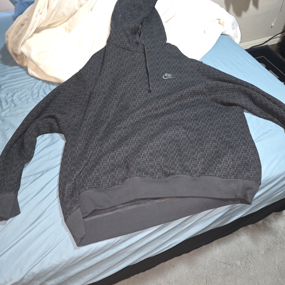Mens Nike Gray Hoodie Brand New No Tags Size XXL Very Warm